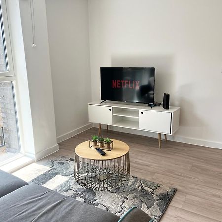 Lovely 2 Bedroom Apartment Μάντσεστερ Εξωτερικό φωτογραφία